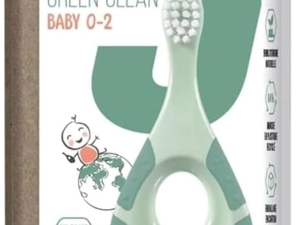 Jordan Green Clean Baby Extra Soft Toothbrush Soft Biting Ring (0-2)